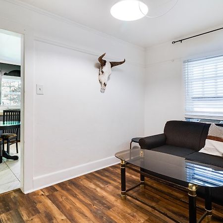 Lafayette At Your Doorstep, Private Rm Esterno foto