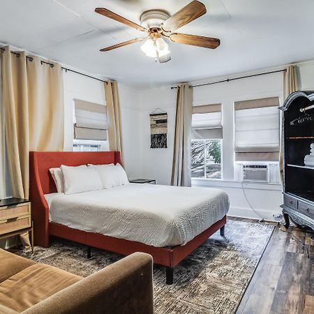 Lafayette At Your Doorstep, Private Rm Esterno foto